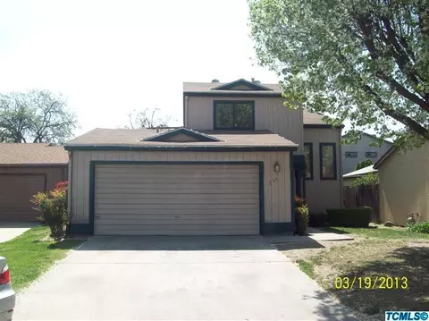 237 E Prospect Ave, Visalia, CA 93291 photo 1