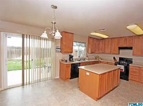 618 11th St, Sanger, CA 93657 photo 13