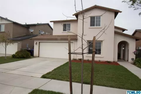 618 11th St, Sanger, CA 93657 photo 1