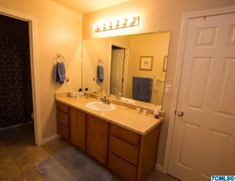618 11th St, Sanger, CA 93657 photo 30