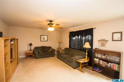 618 11th St, Sanger, CA 93657 photo 12