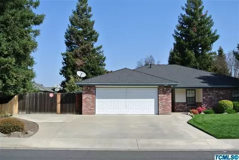 1020 E Cambridge Ave, Visalia, CA 93292 photo 3