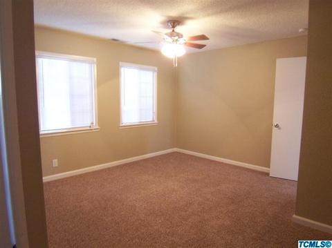 1055 E Academy Ave, Tulare, CA 93274 photo 7