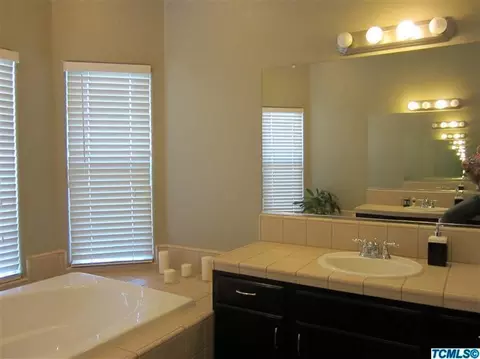 226 E Beech Ave, Reedley, CA 93654 photo 29