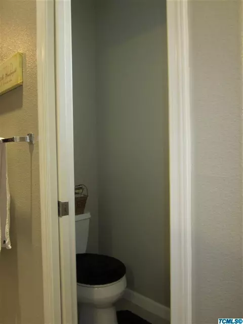 226 E Beech Ave, Reedley, CA 93654 photo 32