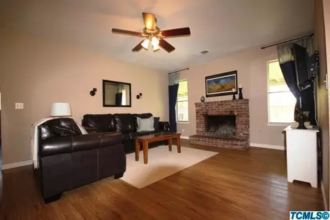 1401 Betsy, Exeter, CA 93221 photo 17