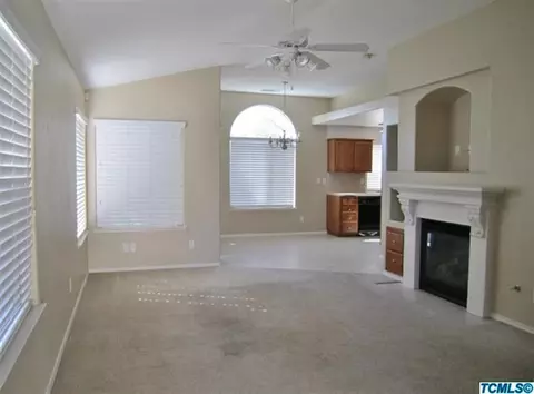 2960 Norwich Ave, Clovis, CA 93611 photo 3
