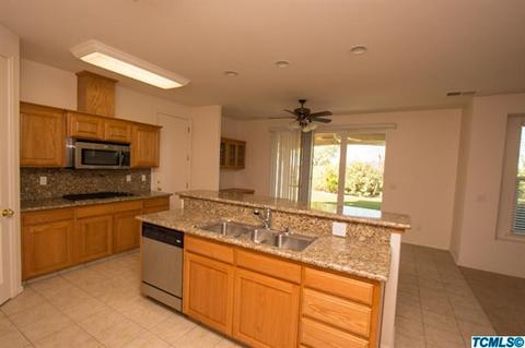 772 Carey Ave, Fowler, CA 93625 photo 16