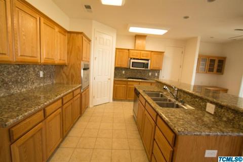 772 Carey Ave, Fowler, CA 93625 photo 15