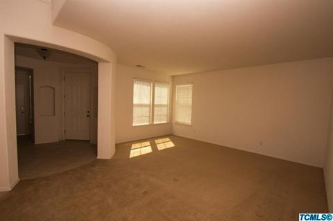 772 Carey Ave, Fowler, CA 93625 photo 8