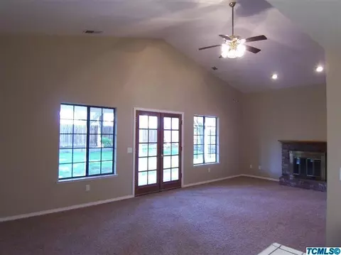 1291 E Fairview Ave, Tulare, CA 93274 photo 8