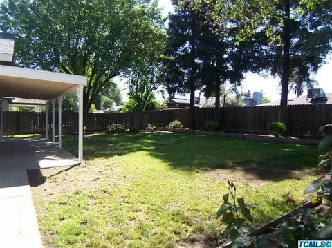 1291 E Fairview Ave, Tulare, CA 93274 photo 18