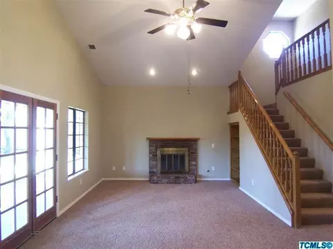 1291 E Fairview Ave, Tulare, CA 93274 photo 7