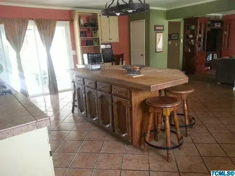 3115 E Meadow Ave, Visalia, CA 93292 photo 2
