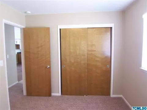 1438 E Brea Ave, Tulare, CA 93274 photo 6