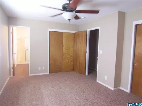 1438 E Brea Ave, Tulare, CA 93274 photo 8