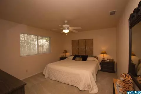 1585 River Bluff Dr, Reedley, CA 93654 photo 18