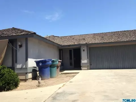 1765 E Cross Ave, Tulare, CA 93274 photo 2