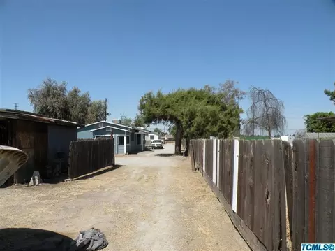 2401 E K Ave, Visalia, CA 93292 photo 3