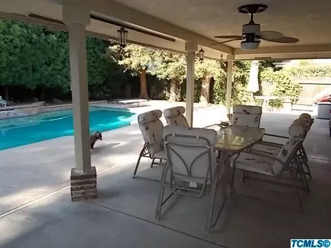 1548 E Paradise Ave, Visalia, CA 93292 photo 16