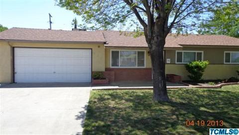 257 W Spring Ln, Lemoore, CA 93245 photo 1