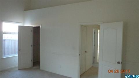 253 E Stanley Ave, Reedley, CA 93654 photo 5