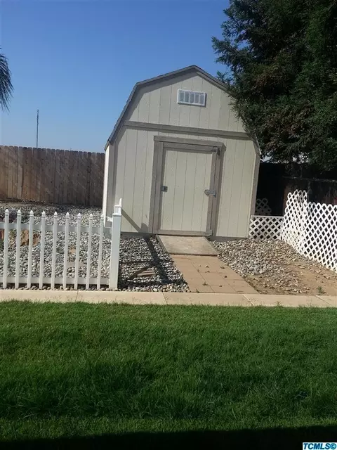 2315 Magill Ave, Clovis, CA 93611 photo 21