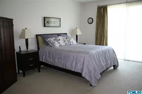 3712 E Laura Ave, Visalia, CA 93292 photo 12