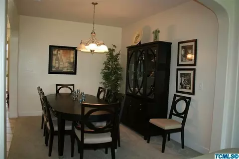 3712 E Laura Ave, Visalia, CA 93292 photo 7