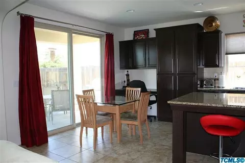 3712 E Laura Ave, Visalia, CA 93292 photo 10