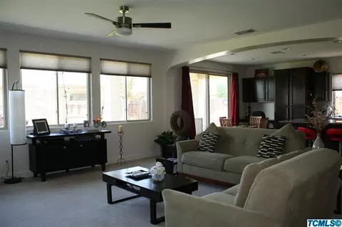 3712 E Laura Ave, Visalia, CA 93292 photo 6