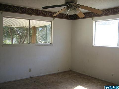 424 E Monterey St, Avenal, CA 93204 photo 18