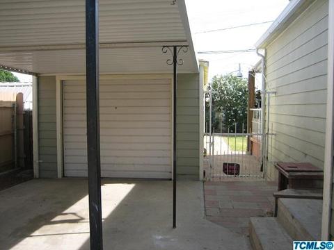 424 E Monterey St, Avenal, CA 93204 photo 4