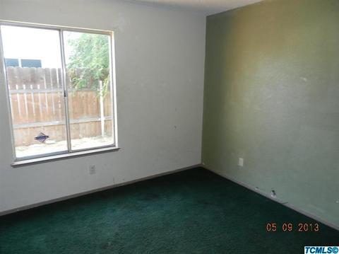2274 Mitchell Ave, Selma, CA 93662 photo 8