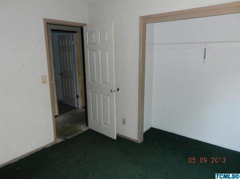 2274 Mitchell Ave, Selma, CA 93662 photo 9