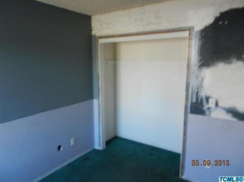 2274 Mitchell Ave, Selma, CA 93662 photo 5
