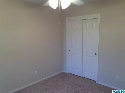 1273 E Davis Dr, Dinuba, CA 93618 photo 11