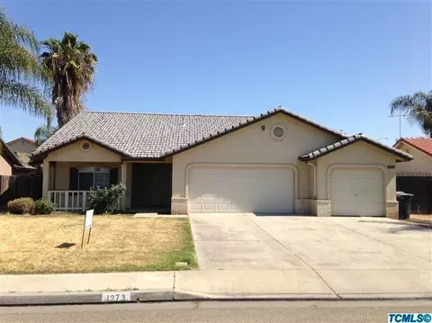 1273 E Davis Dr, Dinuba, CA 93618 photo 1