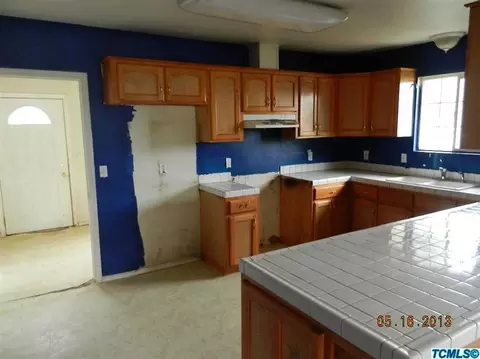 516 N St, Sanger, CA 93657 photo 4
