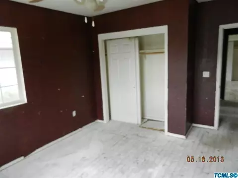 516 N St, Sanger, CA 93657 photo 7