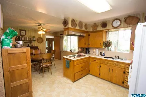 346 W Wayside Dr, Dinuba, CA 93618 photo 11