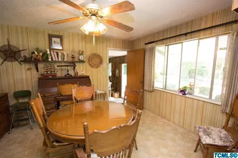346 W Wayside Dr, Dinuba, CA 93618 photo 14
