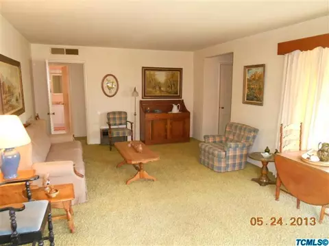 336 Lenox Ave, Exeter, CA 93221 photo 2