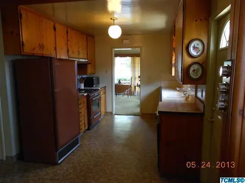 336 Lenox Ave, Exeter, CA 93221 photo 7
