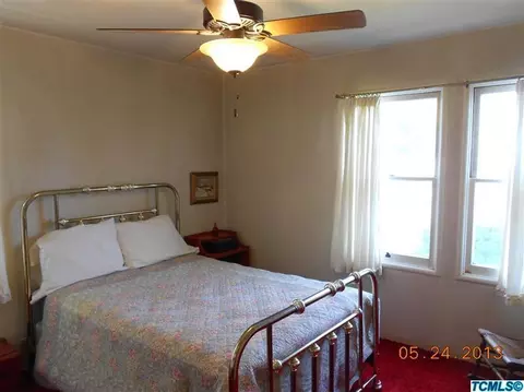 336 Lenox Ave, Exeter, CA 93221 photo 4