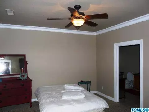 714 W Meadow Ct, Exeter, CA 93221 photo 9