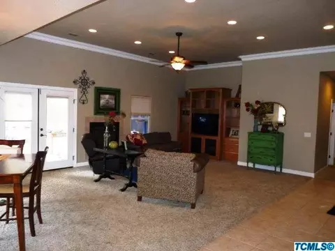 714 W Meadow Ct, Exeter, CA 93221 photo 6