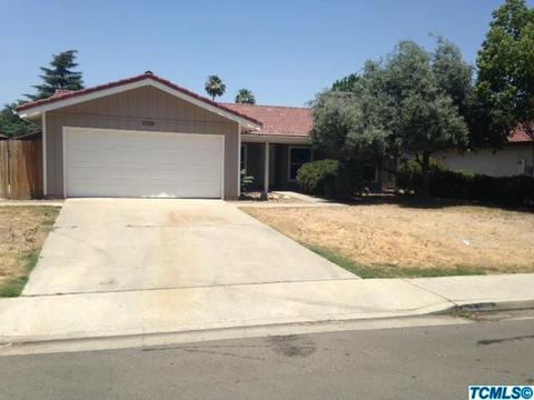 2728 E Vine Ave, Visalia, CA 93292 photo 1