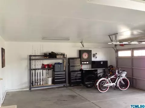 2318 S Kent St, Visalia, CA 93277 photo 4