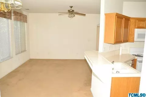 4303 E Meadow Ave, Visalia, CA 93292 photo 10